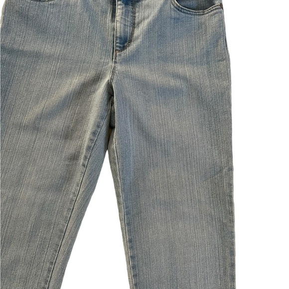 Gloria Vanderbilt Women's Amanda Light Blue Jeans Size 6 Missy - Picture 14 of 17